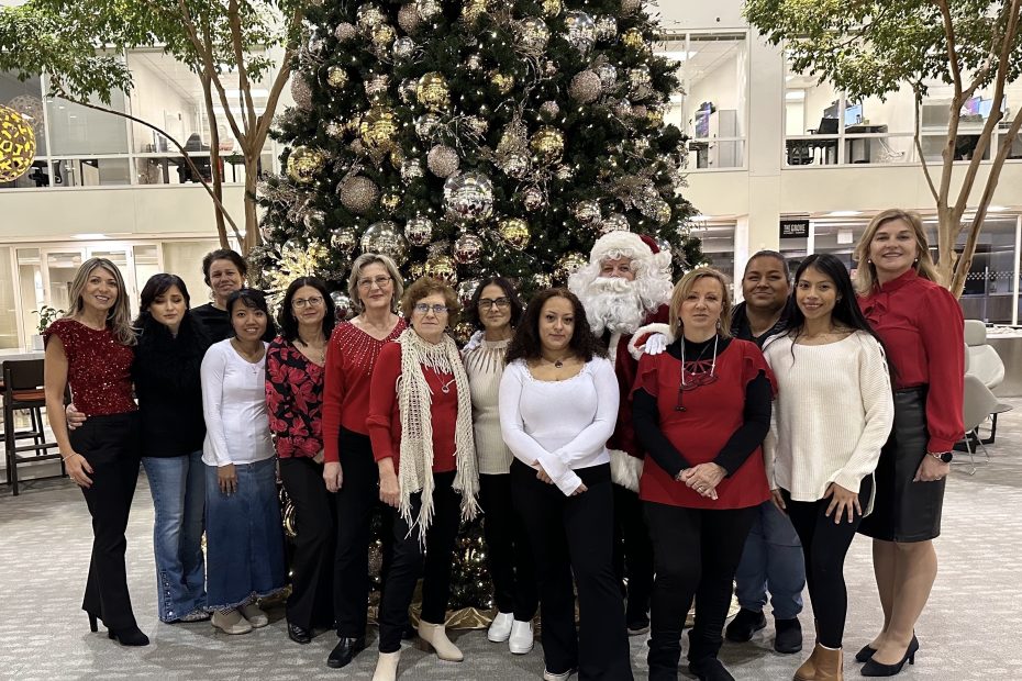 Assisting Hands Schaumburg and Park Ridge Holiday Caregiver Celebration