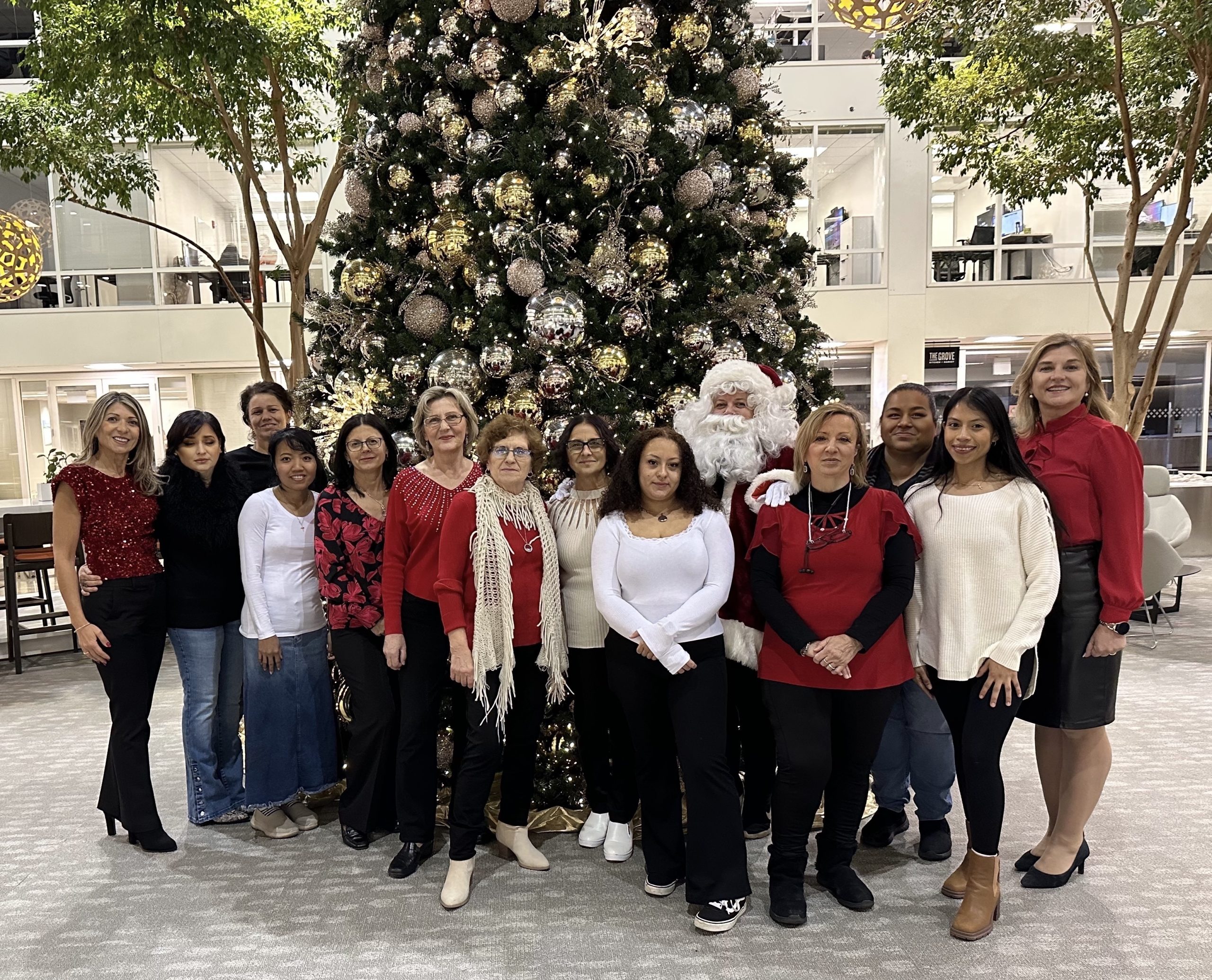 Assisting Hands Schaumburg and Park Ridge Holiday Caregiver Celebration